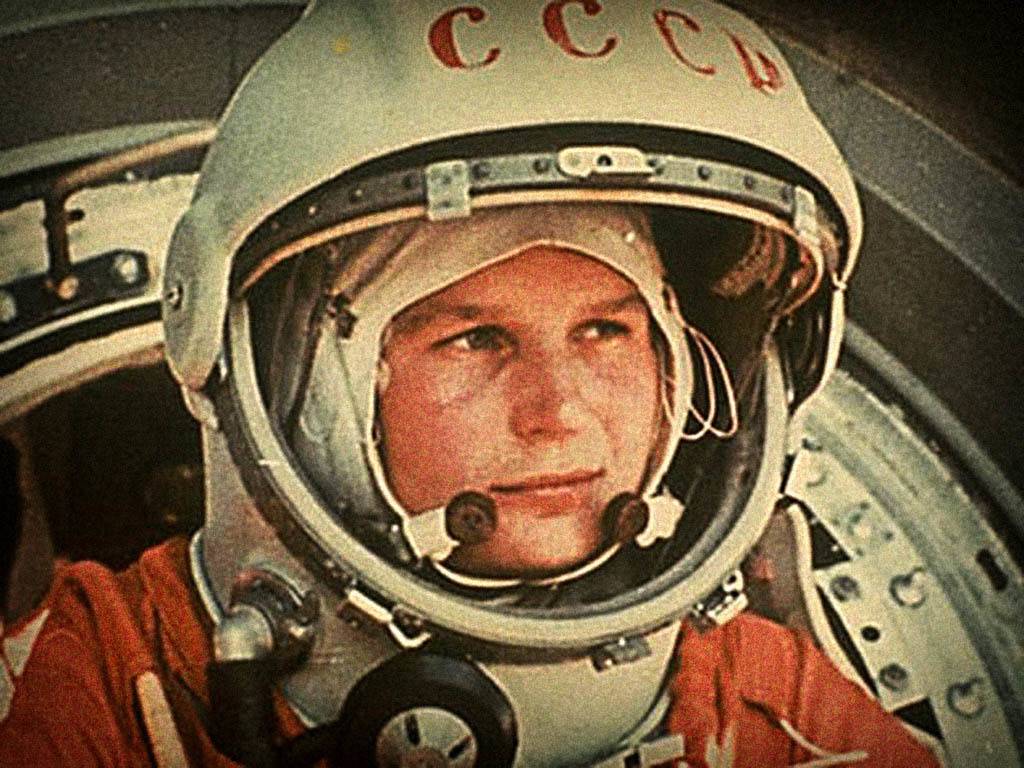 Yuri Gagarin como el hombre llego a la luna