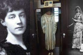 El vestido de novia de Anna Baker Los objetos del museo de los Warren y sus historias.
