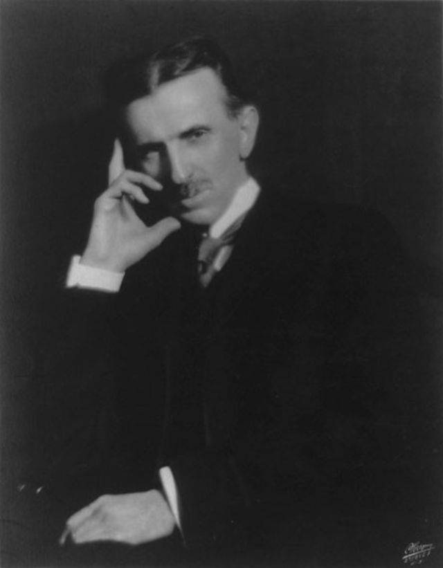 La entrevista prohibida de Nikola Tesla 4